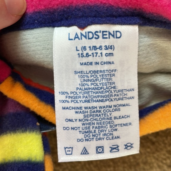 NWT - girl’s lands’ end fleece gloves - New - never worn - Picture 5 of 5